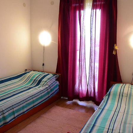Apartments Zana Вир Екстер'єр фото