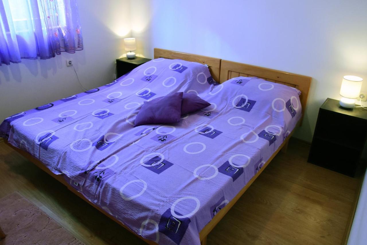 Apartments Zana Вир Екстер'єр фото