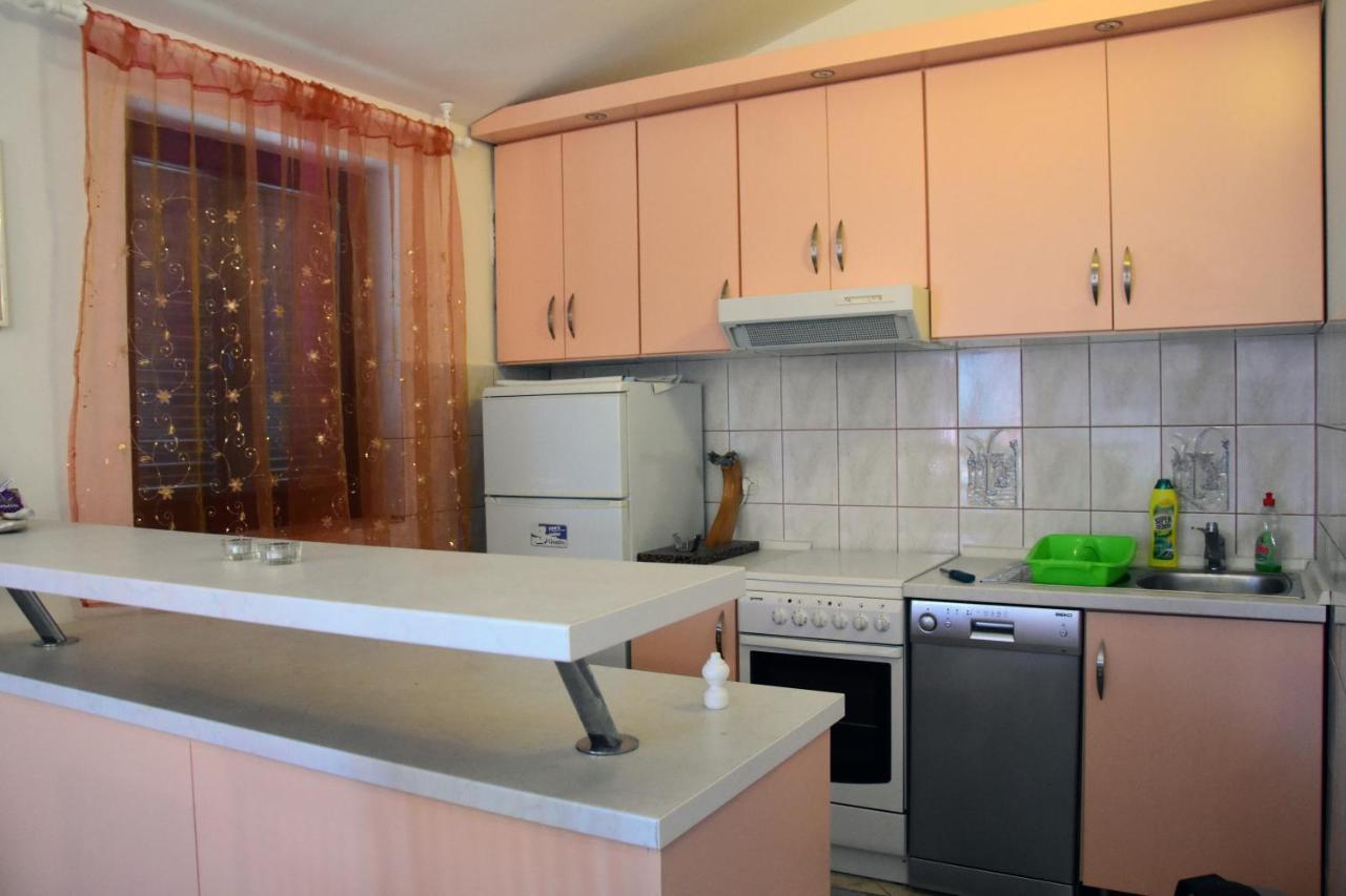 Apartments Zana Вир Екстер'єр фото