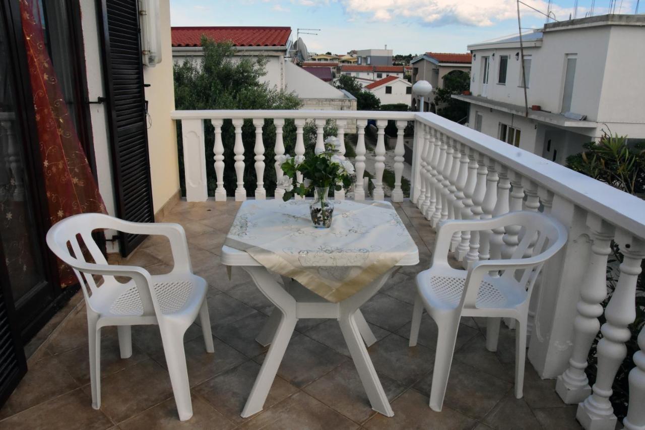 Apartments Zana Вир Екстер'єр фото