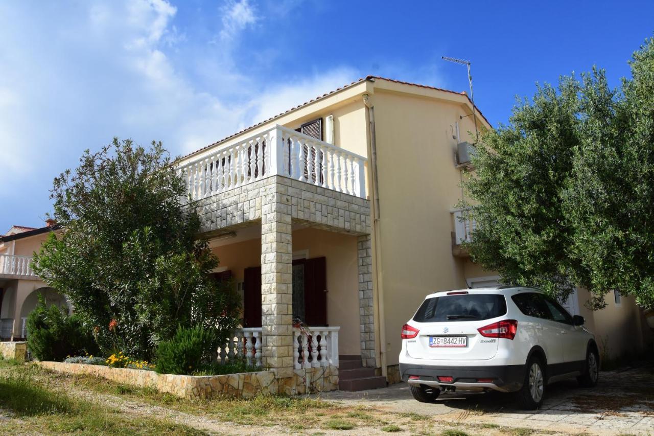 Apartments Zana Вир Екстер'єр фото